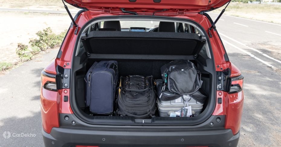 Maruti Brezza Boot Space Maruti Brezza Boot Space
