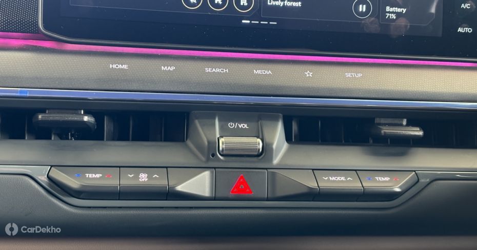 Kia EV9 physical AC controls 