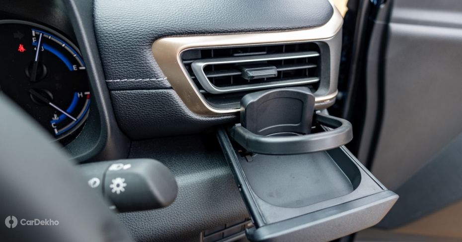 Maruti Invicto Dashboard Cupholder