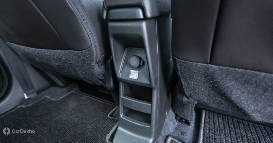 Maruti XL6 Second Row Phone Tray