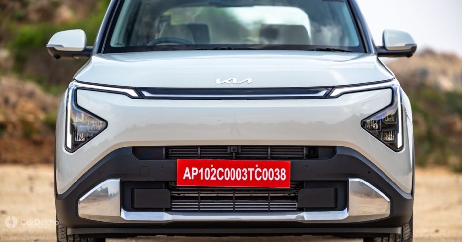Kia Carens Clavis front design Kia Carens Clavis front design