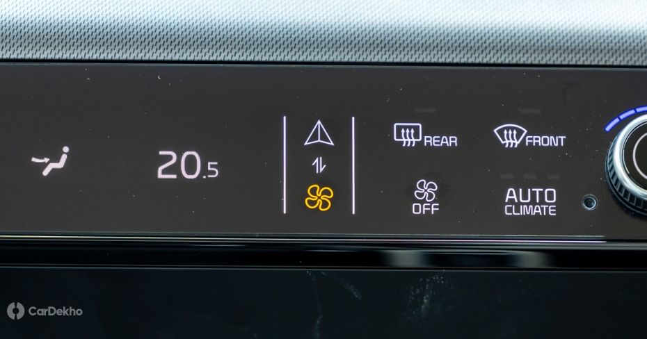 Kia Carens Clavis touch-based AC control panel Kia Carens Clavis touch-based AC control panel