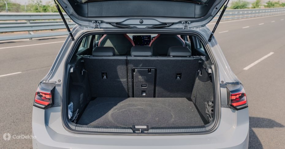 Volkswagen Golf GTI bootspace Volkswagen Golf GTI bootspace