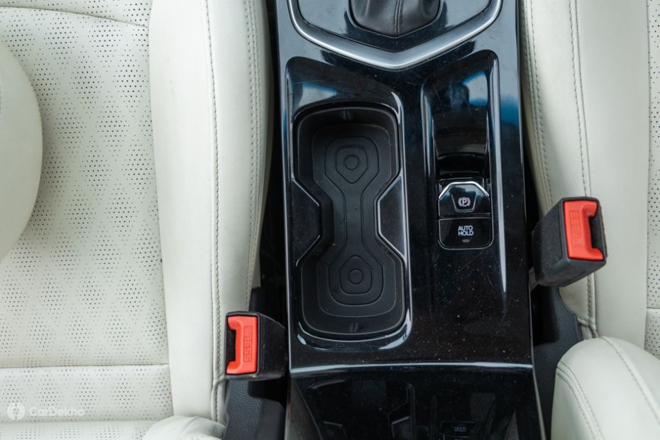 Mahindra XUV 3XO centre console storage areas