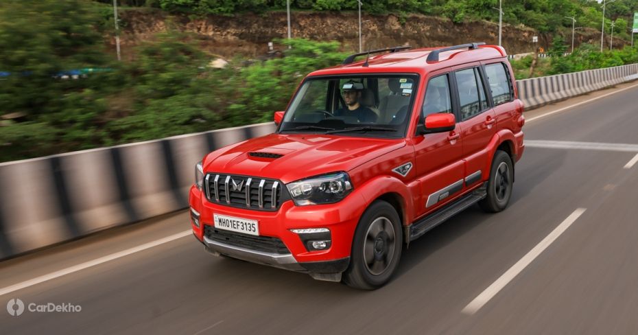 Mahindra Scorpio Classic driving
