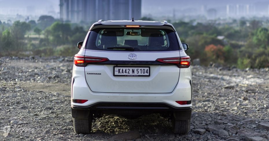 Toyota Fortuner Legender Rear Toyota Fortuner Legender Rear