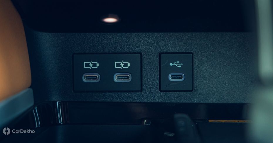 Toyota Camry charging ports