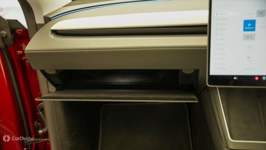 Tesla Model Y glovebox