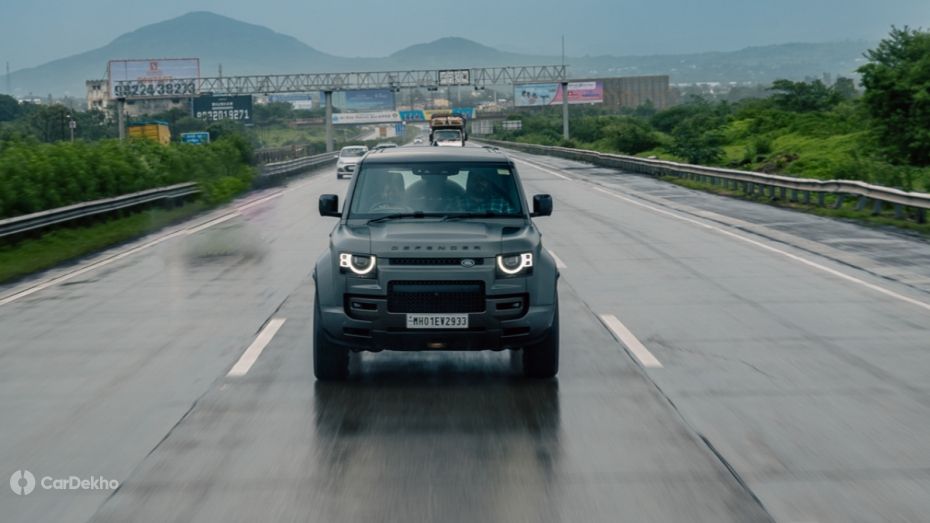 Land Rover Defender Octa driving