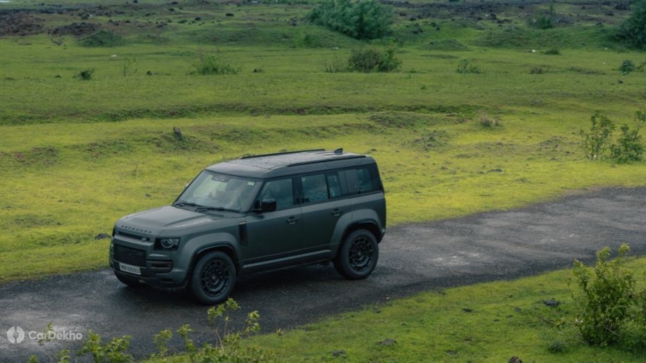 Land Rover Defender Octa driving