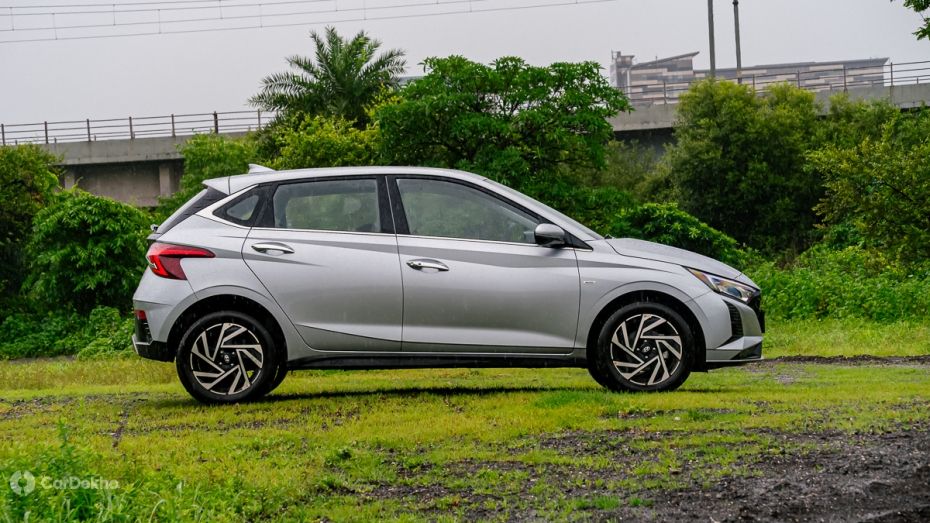 Hyundai i20 Side Hyundai i20 Side
