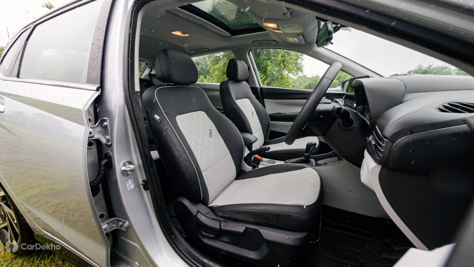 Hyundai i20 Front Seats Hyundai i20 Front Seats
