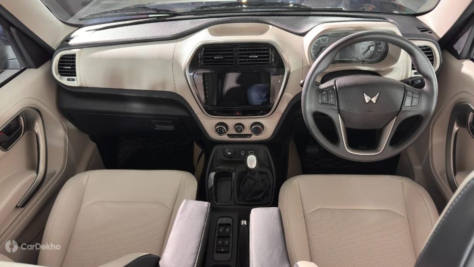 Mahindra Bolero Neo interior Mahindra Bolero Neo interior