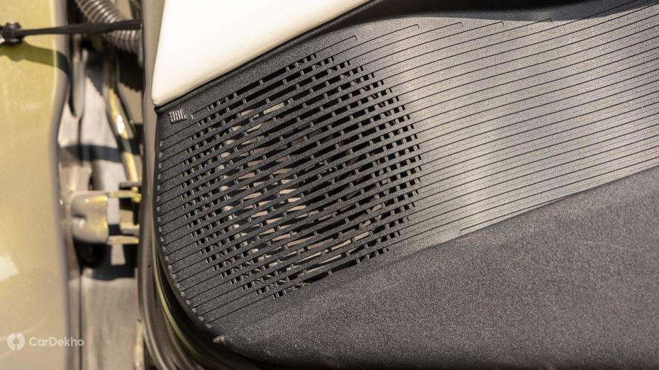 Tata Sierra JBL Audio System Tata Sierra JBL Audio System