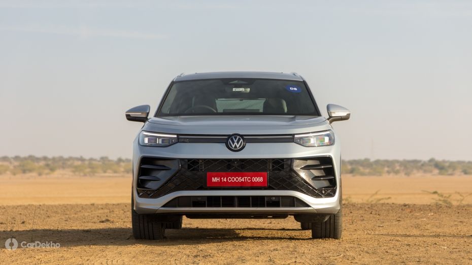 Volkswagen Tayron R Line Front Volkswagen Tayron R Line Front