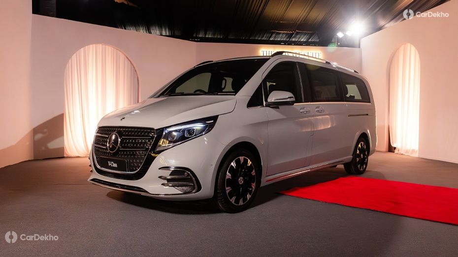 Mercedes-Benz V-Class Front Quarter