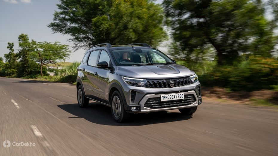 Renault Triber Driving