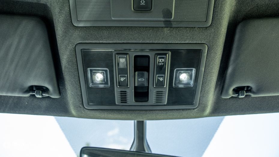 Volkswagen Taigun Sunroof Controls