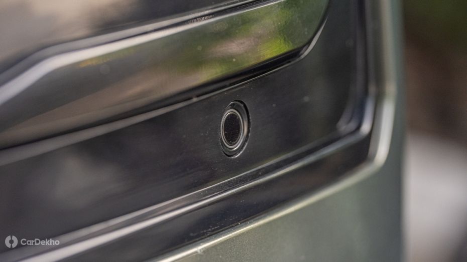 Volkswagen Taigun Front Parking Sensors