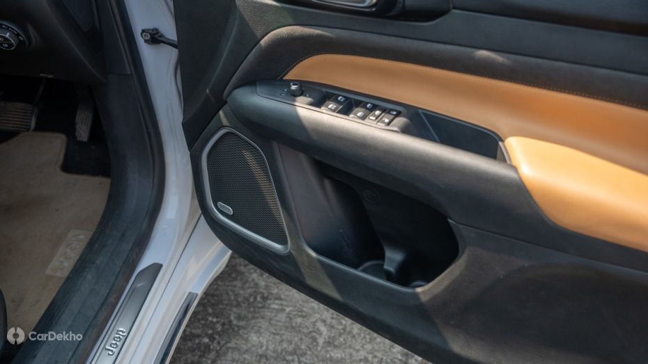 Jeep Meridian Bottleholder