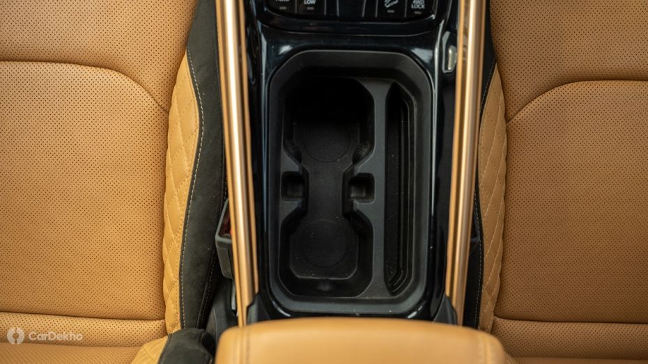 Jeep Meridian Cupholder