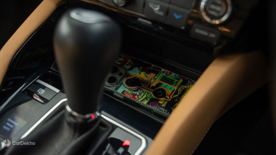 Jeep Meridian Wireless Charger