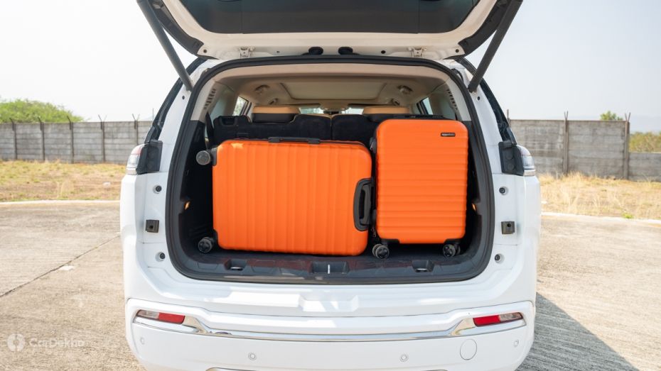 Jeep Meridian Boot Space