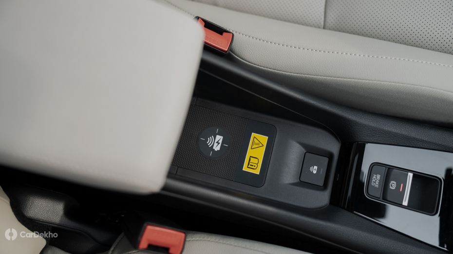 Honda City Wireless Phone Charger