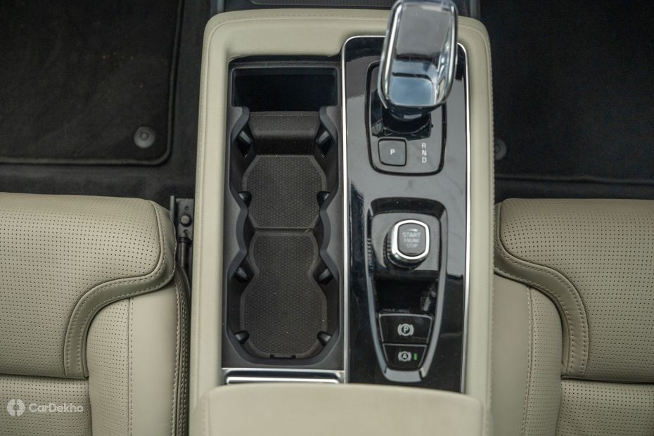 Volvo XC 90 Cup Holders Volvo XC 90 Cup Holders
