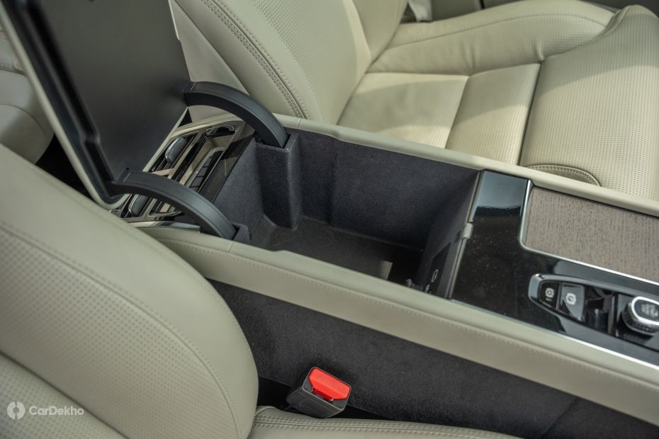 Volvo XC 90 Storage Space Volvo XC 90 Storage Space