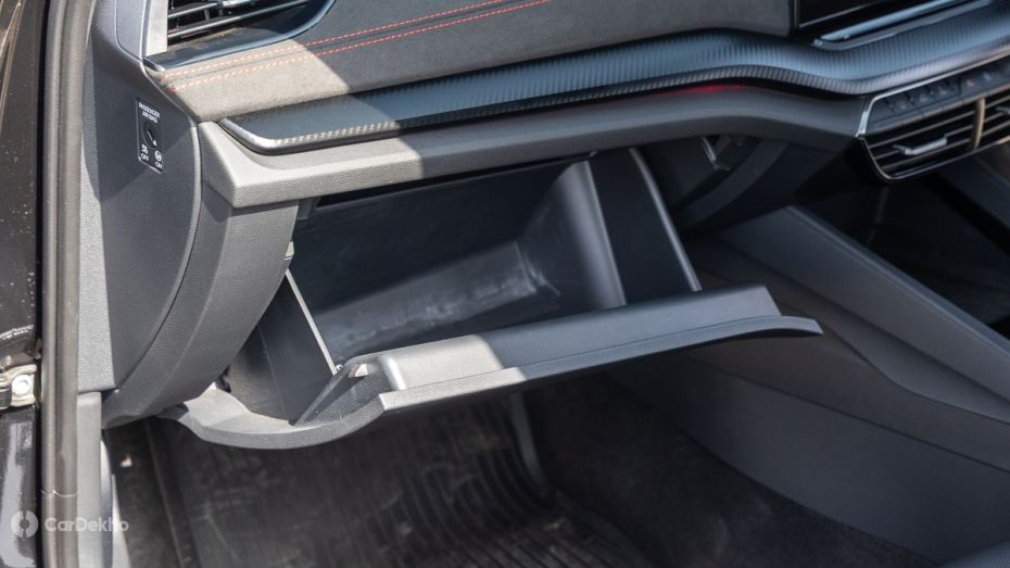 Skoda Octavia RS Glovebox Skoda Octavia RS Glovebox