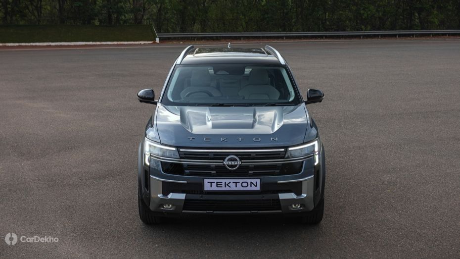 Nissan Tekton front