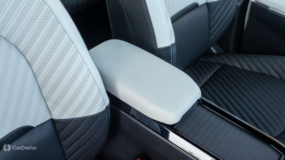 Kia Syros EV Front Centre Armrest