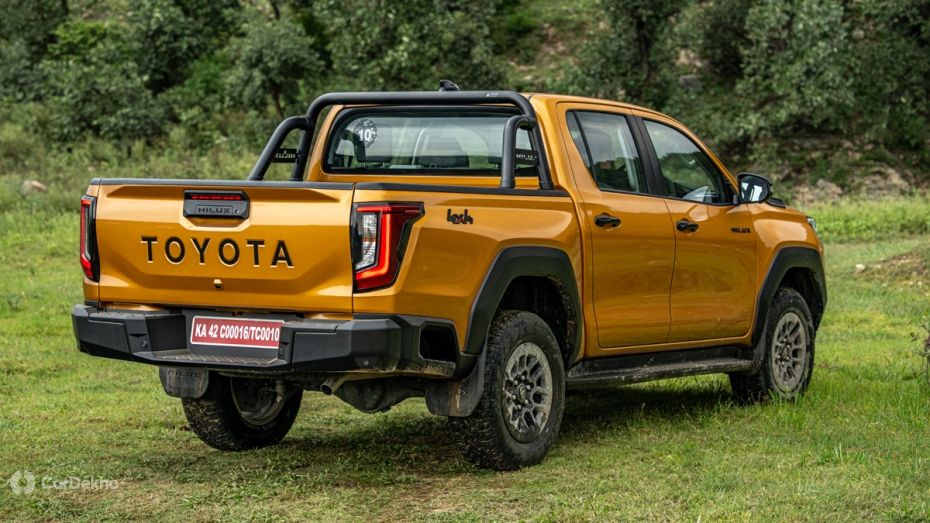 Toyota Hilux Rear