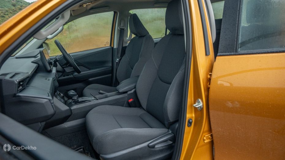 Toyota Hilux Front Seats