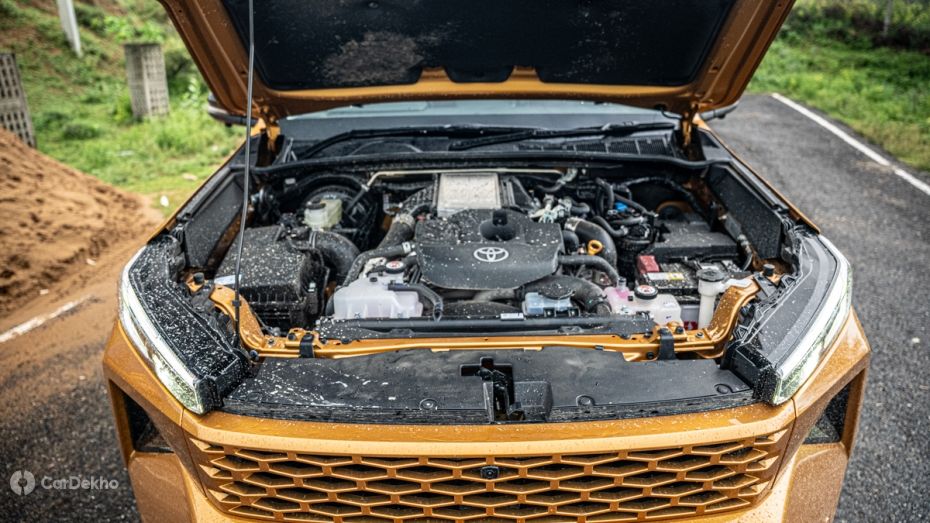 Toyota Hilux Engine