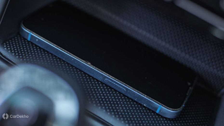 Skoda Slavia Wireless Phone Charger