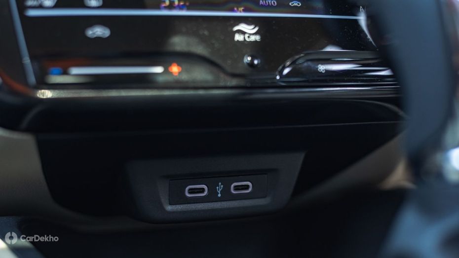Skoda Slavia USB Type-C Charging Port Skoda Slavia USB Type-C Charging Port