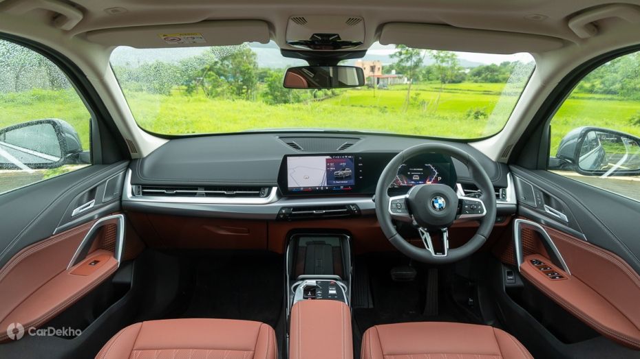 BMW X1 LWB Dashboard BMW X1 LWB Dashboard