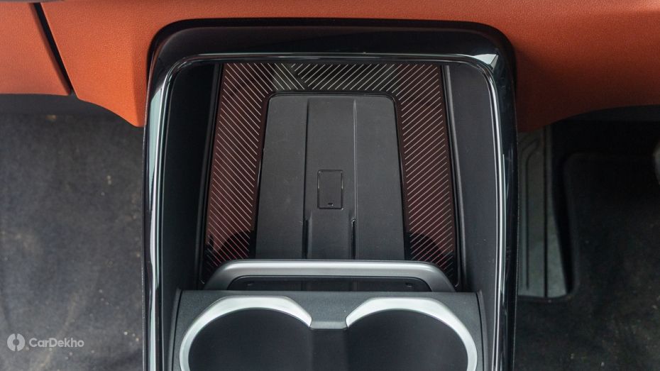 BMW X1 LWB Wireless Phone Charger