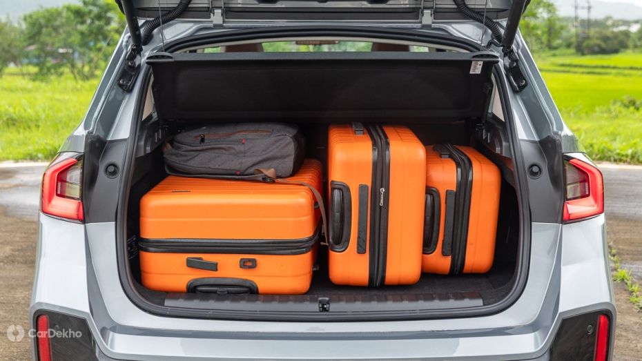 BMW X1 LWB Boot Space BMW X1 LWB Boot Space
