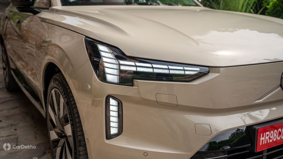 Volvo EX90 LED Headlamps