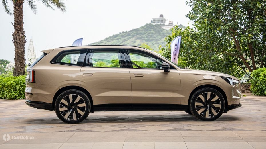 Volvo EX90 LED Side Profile