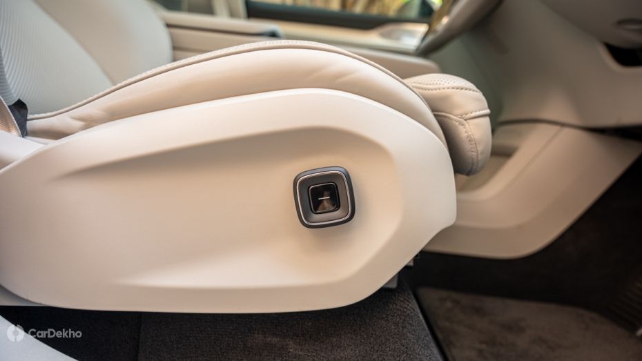 Volvo EX90 Front Seat Controls
