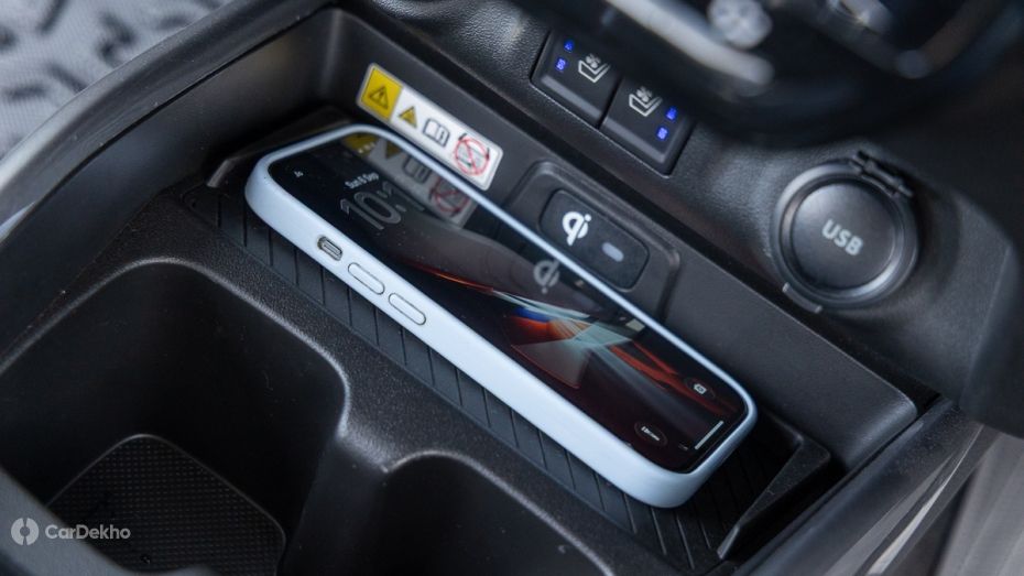 Maruti Baleno Wireless Charger