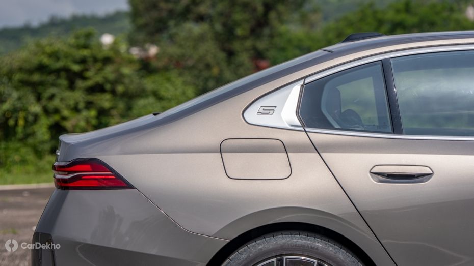 BMW i5 LWB Side Badge