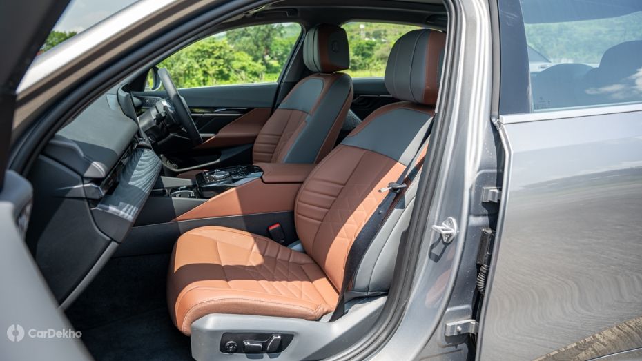 BMW i5 LWB Front Seats