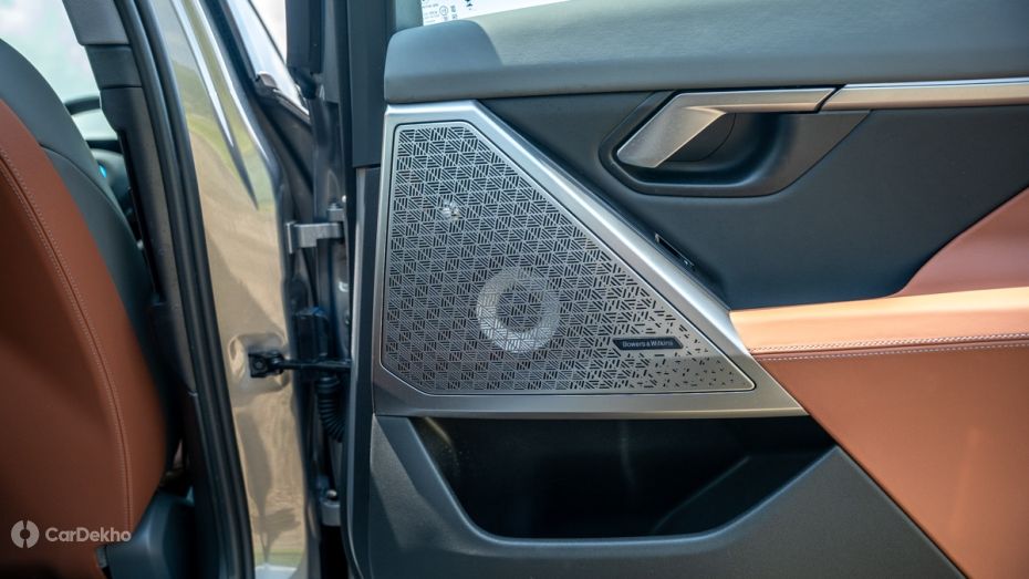 BMW i5 LWB Sound System