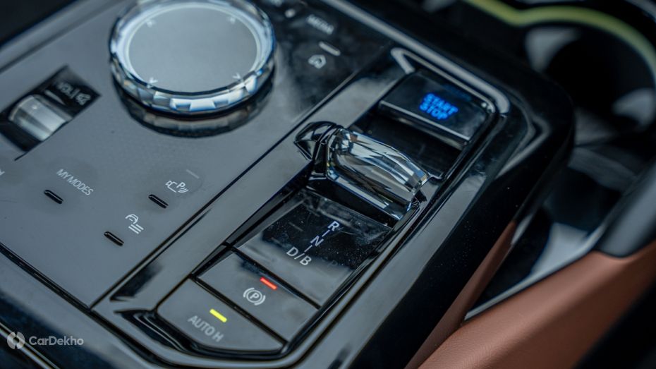 BMW i5 LWB Gear Selector