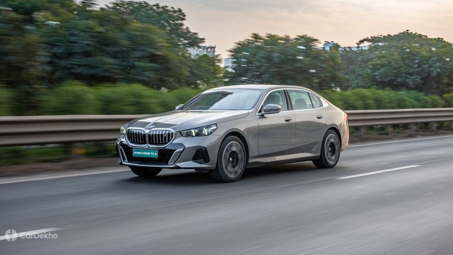 BMW i5 LWB Rolling